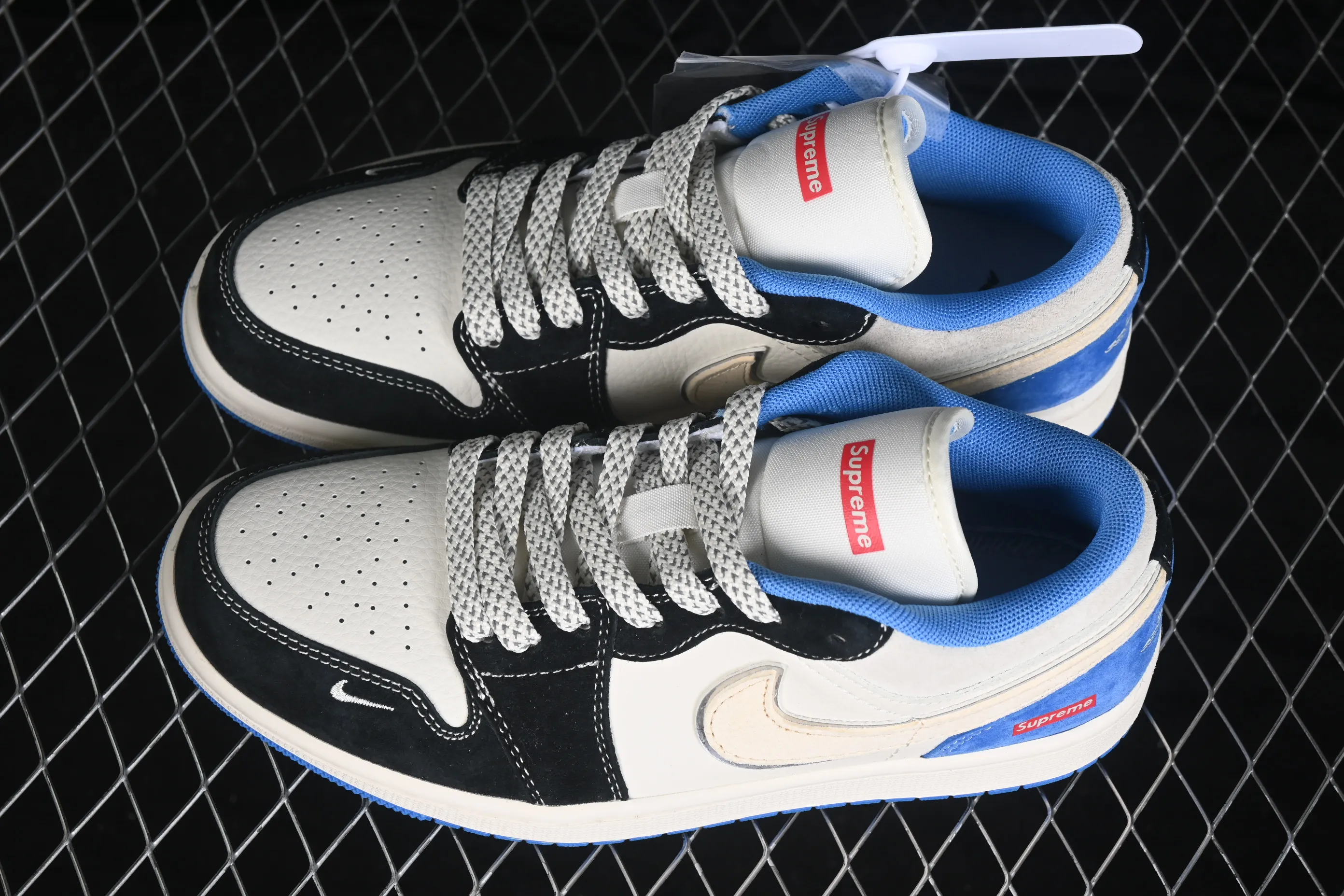 All categories Air Jordan Jordan series basketball shoes Air Jordan 1 Low High-end customized low-top sneakers Air Jordan 1 Low OG SP AJ1 Joe 1 joint low-top cultural casual sneakers XX3318-501